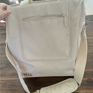 Beis diaper bag